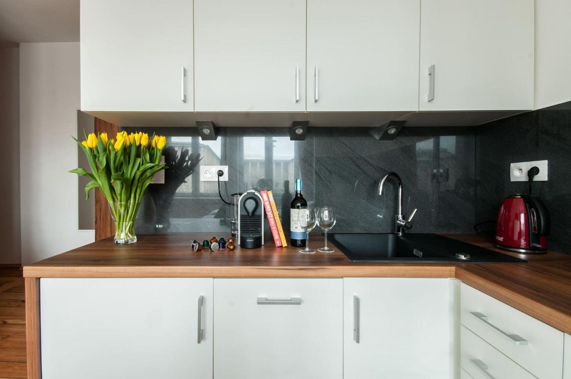 ורשה Smolna Apartments By Your Freedom מראה חיצוני תמונה