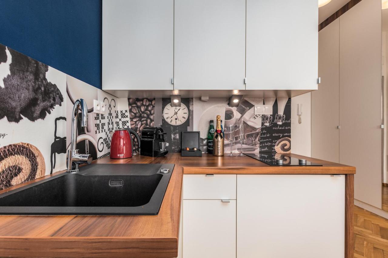 ורשה Smolna Apartments By Your Freedom מראה חיצוני תמונה